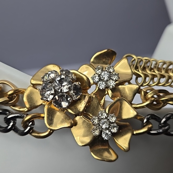 J .Crew Rera Gold and Black Chain Necklace with 3D Floral Accents - Picture 12 of 16